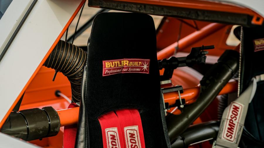 Детали интерьера Chrysler LeBaron Race Car 1987 года  (фото 64 из 129)